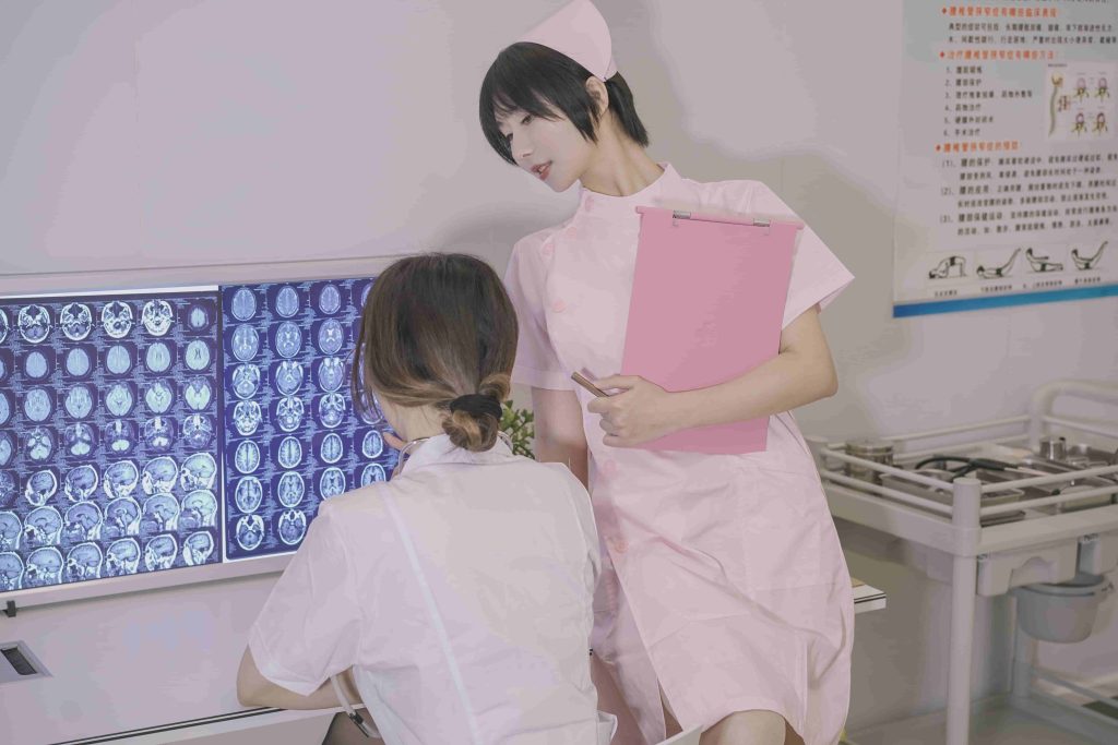 云溪溪 – 奶桃 N47医护 图+视频 [80P1V-1.21GB]